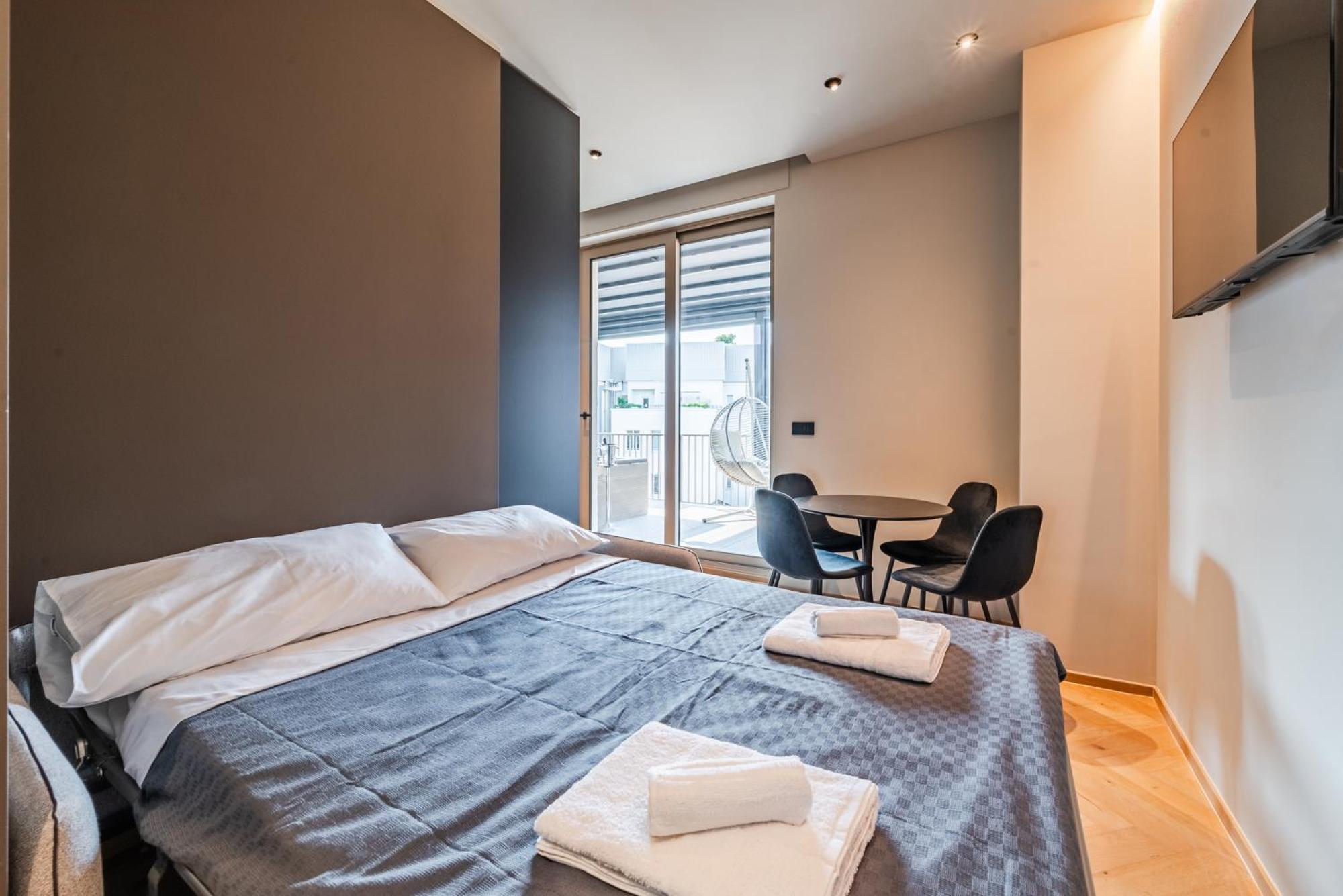 Terrazza Con Jacuzzi E Vista Iconica Sul Duomo Appartement