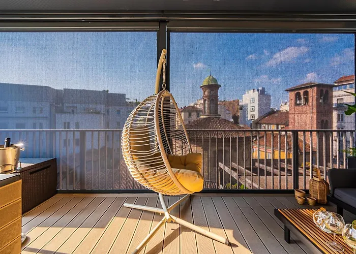 Terrazza Con Jacuzzi E Vista Iconica Sul Duomo